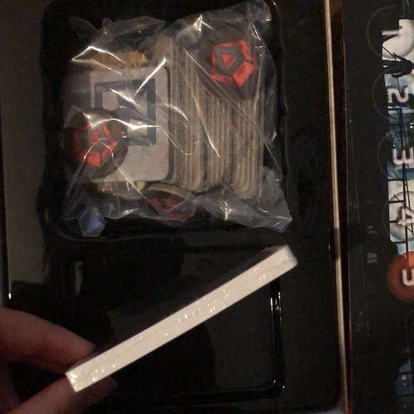 Brand New! The Resistance Boardgame - Picture 3 of 3